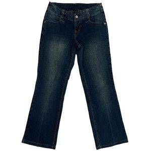 LOW-RISE FLARE JEANS